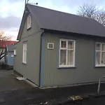 Forsaela Apartments And Rooms